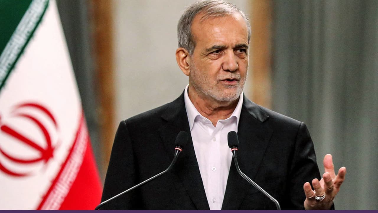 UAE and China officials at World Governments Summit event